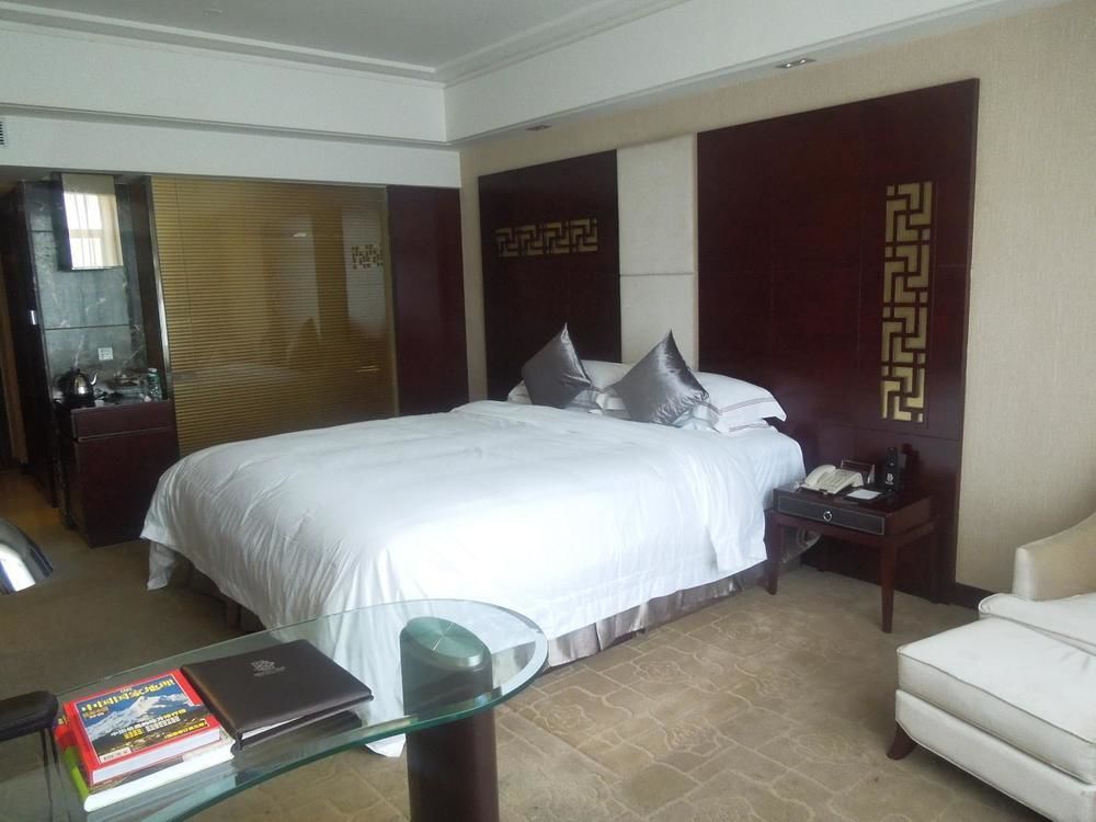Boya Holiday Hotell Guangzhou Eksteriør bilde